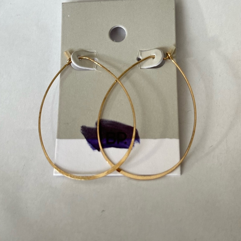 COPY - BP jewelry 2 1/4” flat gold tone tear drop earrings